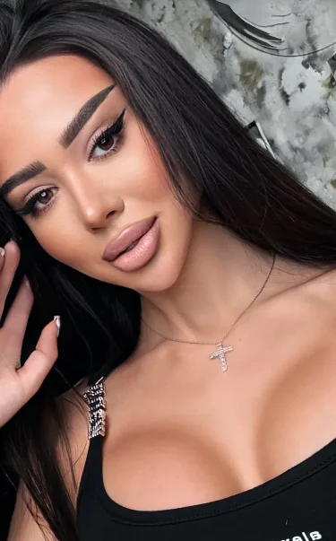 Shira – Premium Hebrew Escort Batumi